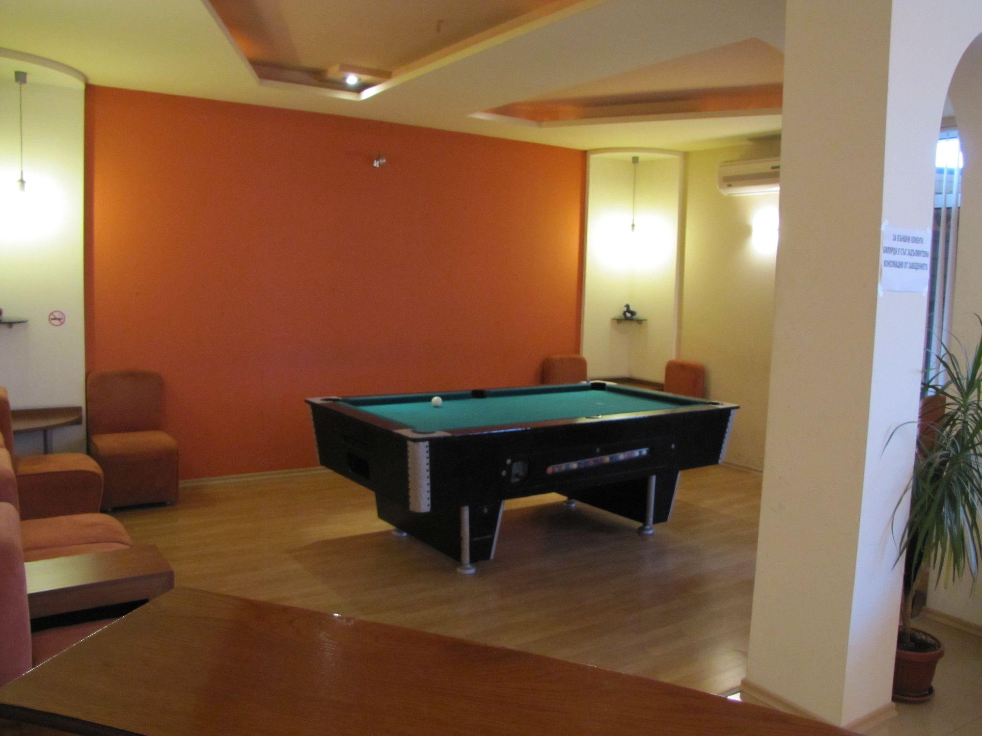 Paris Hotel Balchik Esterno foto